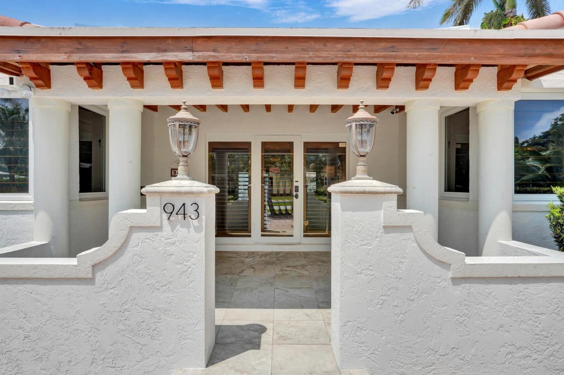 Private Pool With 5 Bedroom Retreat Hollywood Exteriér fotografie